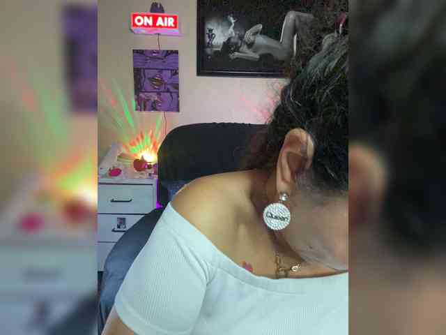 TheDime webcam