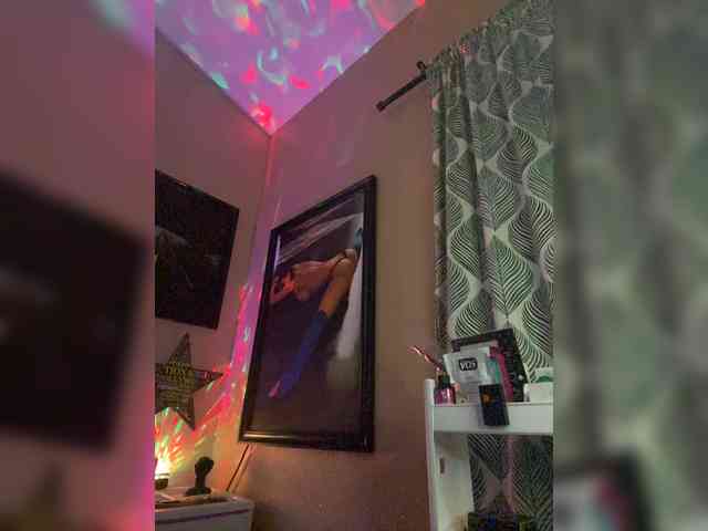 TheDime webcam