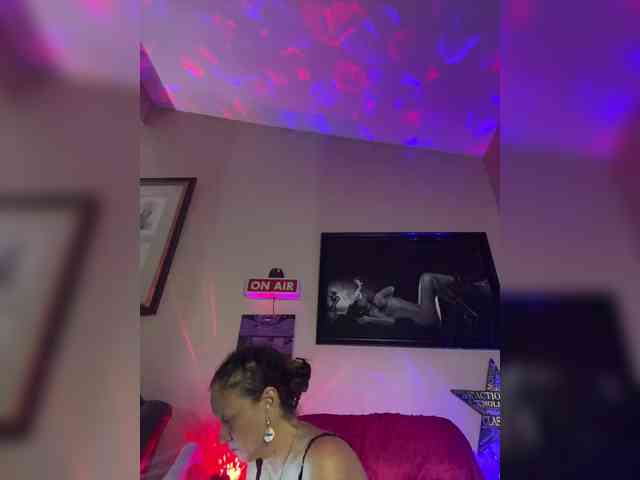 TheDime webcam
