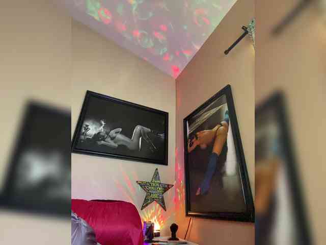TheDime webcam