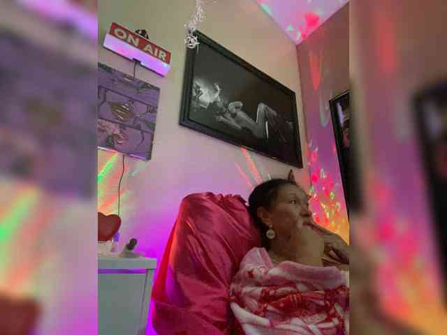 TheDime webcam
