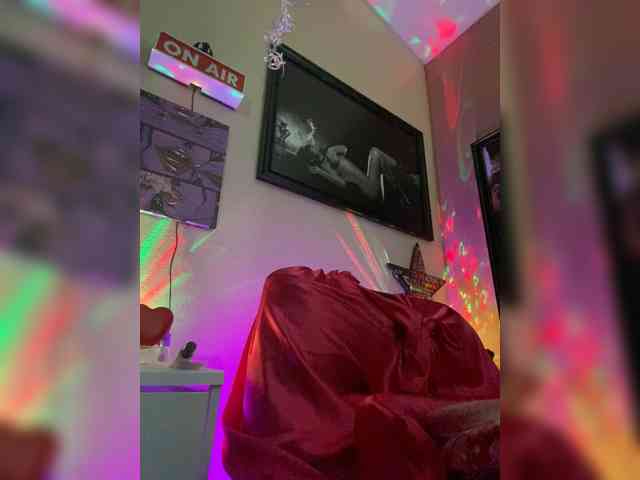 TheDime webcam