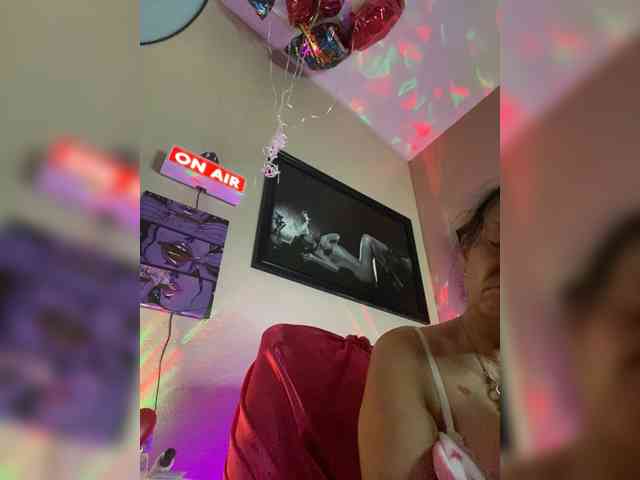 TheDime webcam