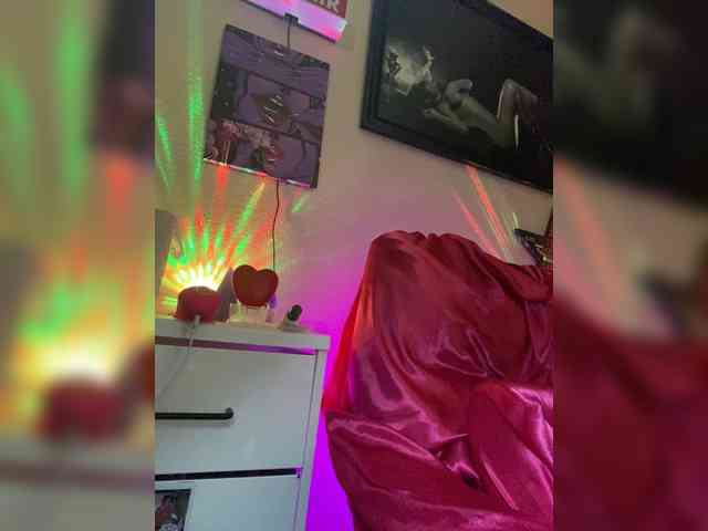 TheDime webcam