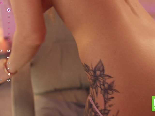 -white-kitty- live cam on BongaCams