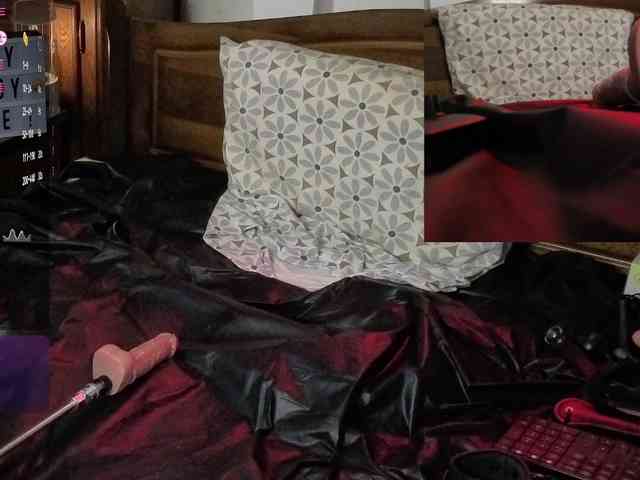 Naughtytoysboy