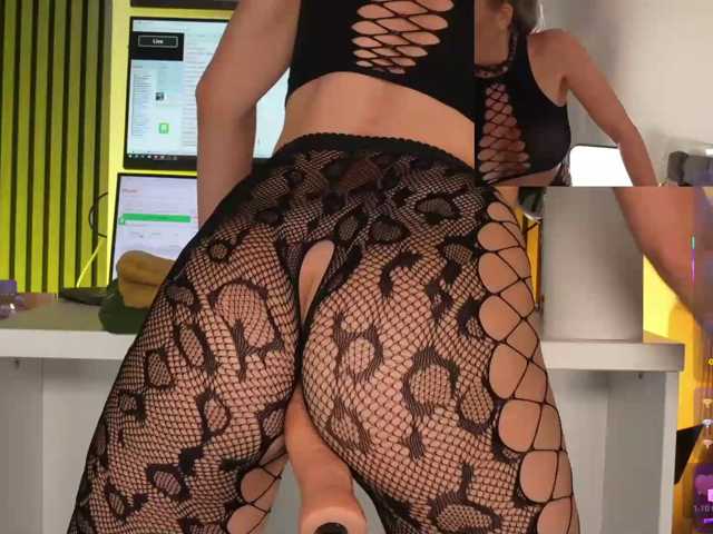 sarahjadore live cam on BongaCams