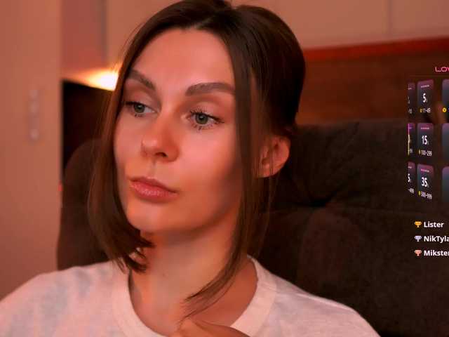 -JesusWife- live cam on BongaCams