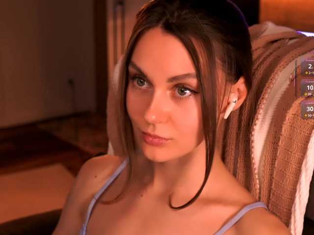 -JesusWife-, live now on BongaCams