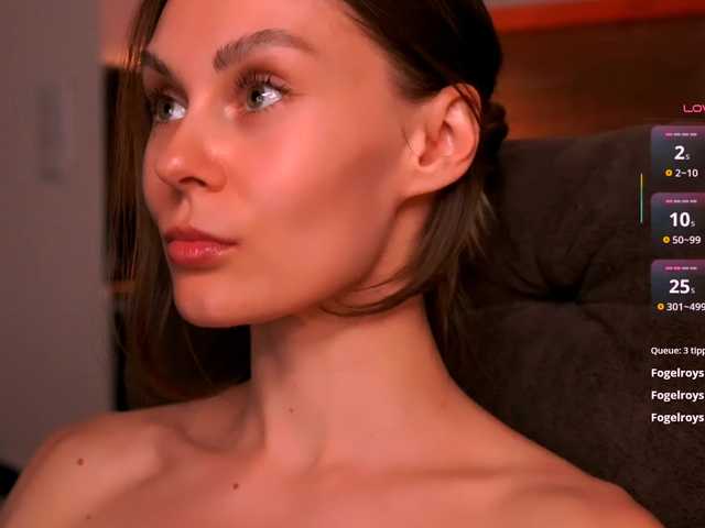 -JesusWife- live webcam show