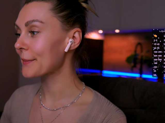 -JesusWife-'s BongaCams show and profile