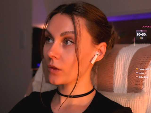 -JesusWife- live cam on BongaCams