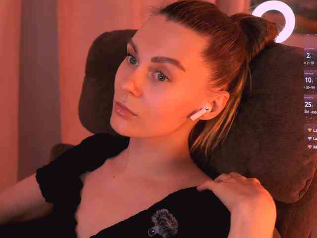 VIRTUAL_MUSE webcam