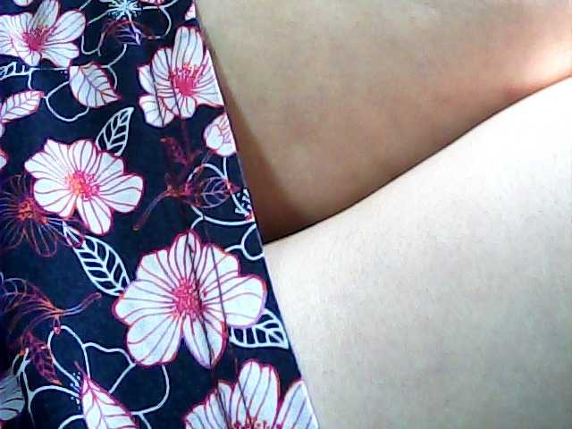 CrimsonVeil live webcam show