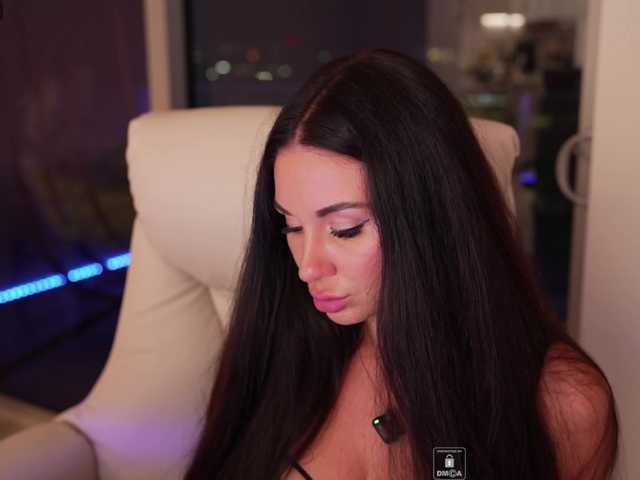 Vishenka7777 live cam on BongaCams