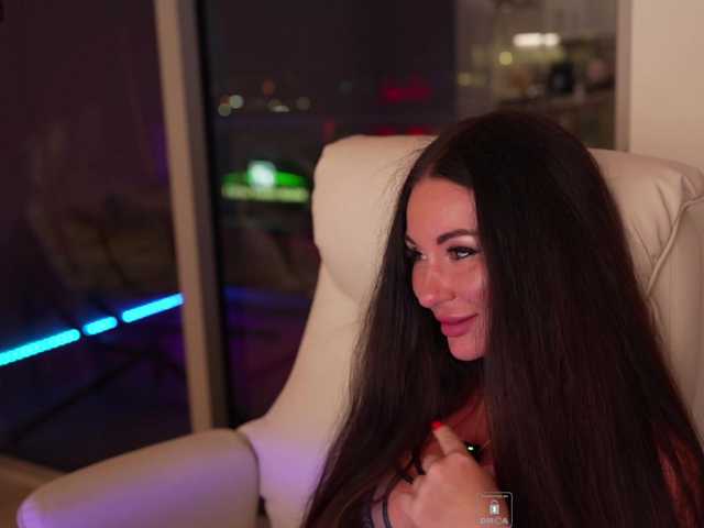 Vishenka7777 live cam on BongaCams