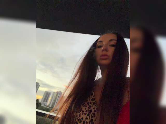 Vishenka7777's BongaCams show and profile