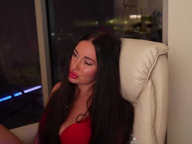 Vishenka7777 live cam on BongaCams