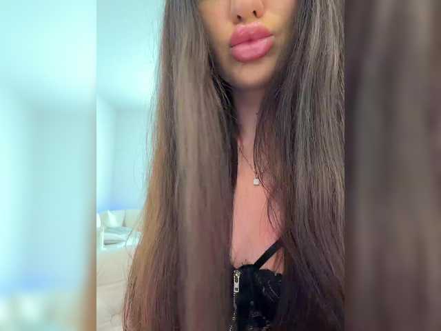 Vishenka7777's BongaCams show and profile