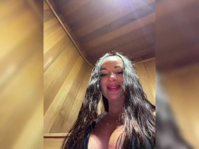 Vishenka7777's BongaCams show and profile