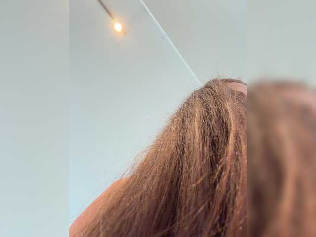 le modèle __Baby__ est en webcam porno dans un show sur le site bongacams, il possède les tags suivants: White/Caucasian,Brunette,Shaved