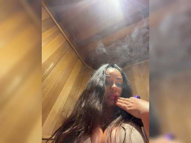 Vishenka7777's BongaCams show and profile