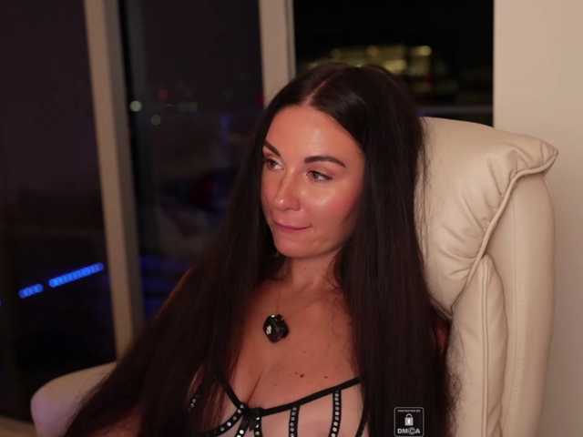 Vishenka7777 live cam on BongaCams