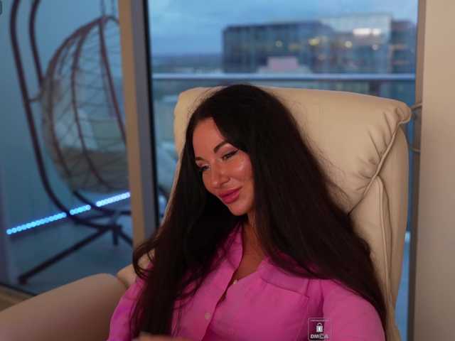 Vishenka7777 live cam on BongaCams