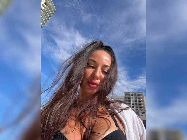 Vishenka7777 Live Webcam on BongaCams