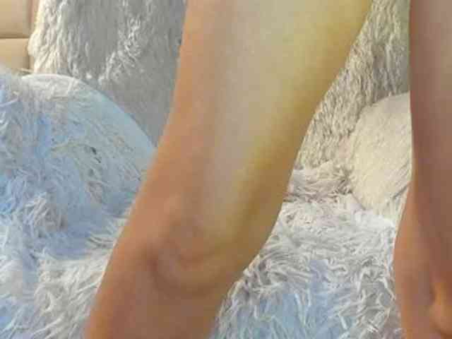 LovellyEmma webcam