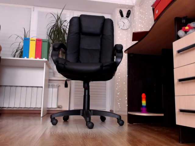 Carrie1337 live cam on UnifiedCams