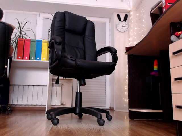Carrie1337 live webcam show