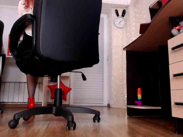 Model: Carrie1337
