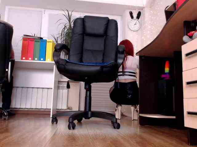 Model: Carrie1337