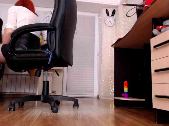 Model: Carrie1337