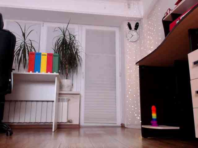 Model: Carrie1337
