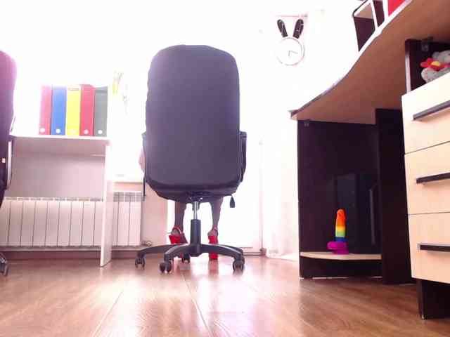 Carrie1337 webcam