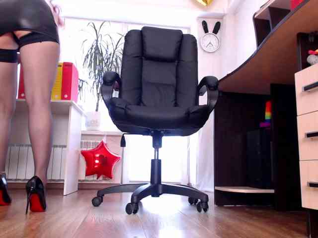 Model: Carrie1337