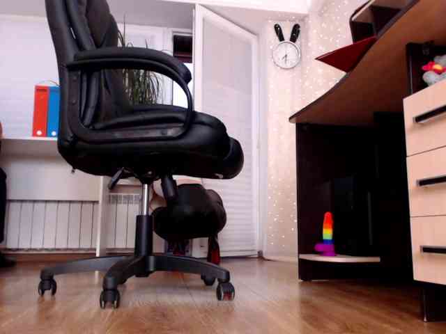 Model: Carrie1337