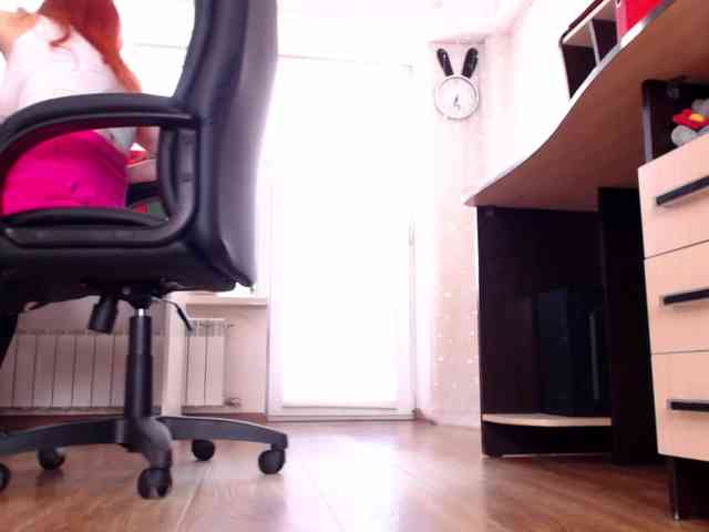 Model: Carrie1337