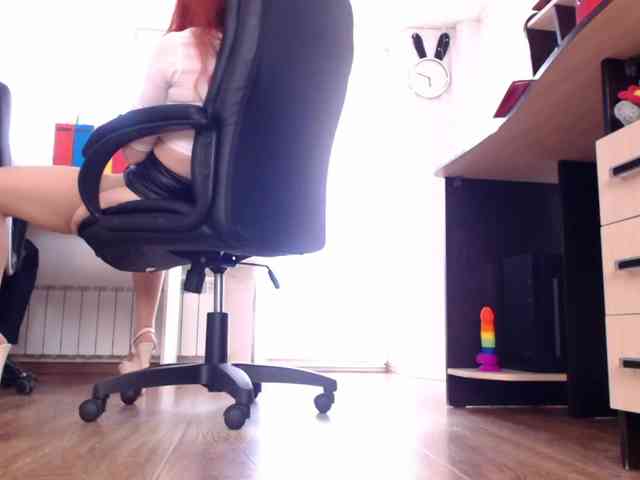 Model: Carrie1337