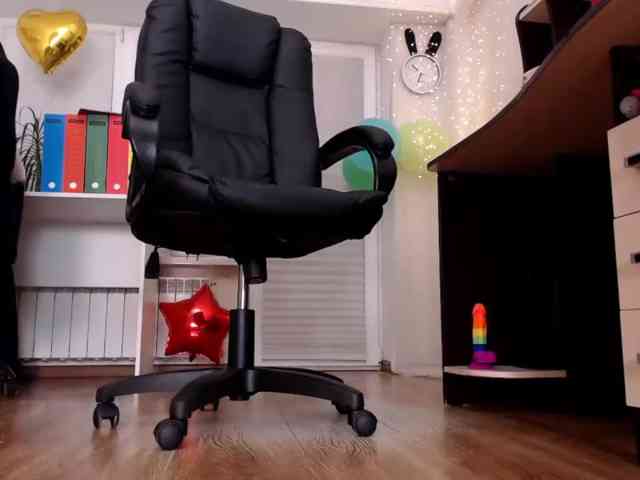 Model: Carrie1337