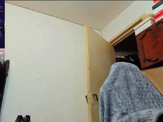Slutty_milf_bitch