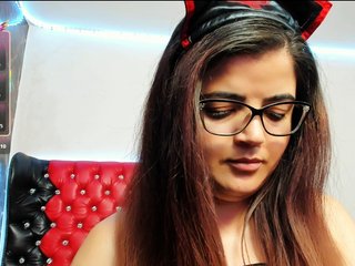 Slutty_milf_bitch