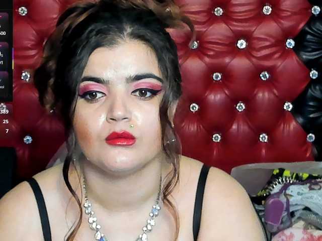 Slutty_milf_bitch