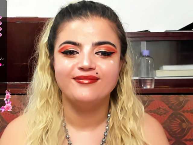 Slutty_milf_bitch