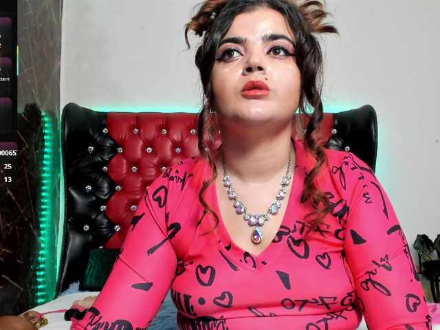 sweetslaveank live cam on BongaCams