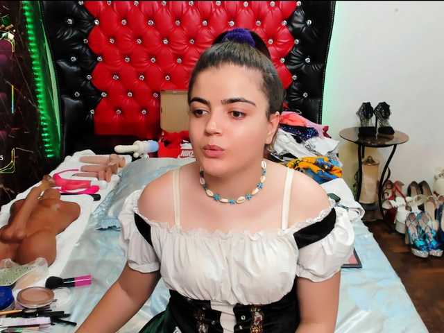 sweetslaveank live cam on BongaCams