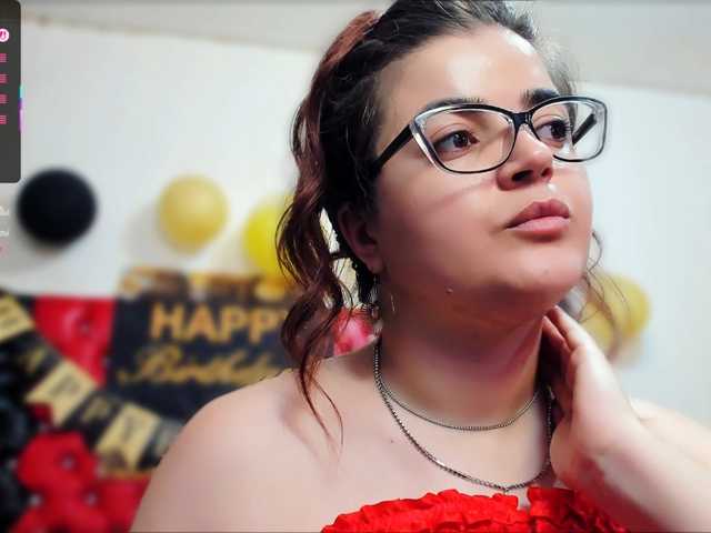 sweetslaveank live cam on BongaCams
