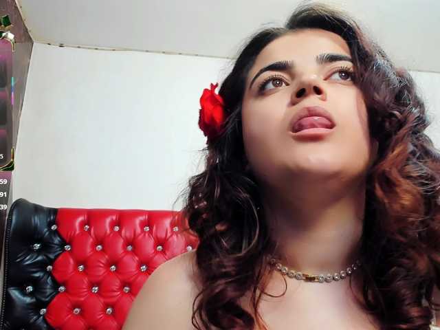 sweetslaveank live cam on BongaCams